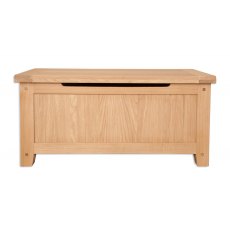 Beachcroft Light Oak Blanket Box Beachcroft Light Oak Blanket Box